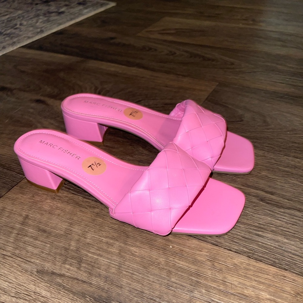 Pink Marc Fisher Quilt Heels